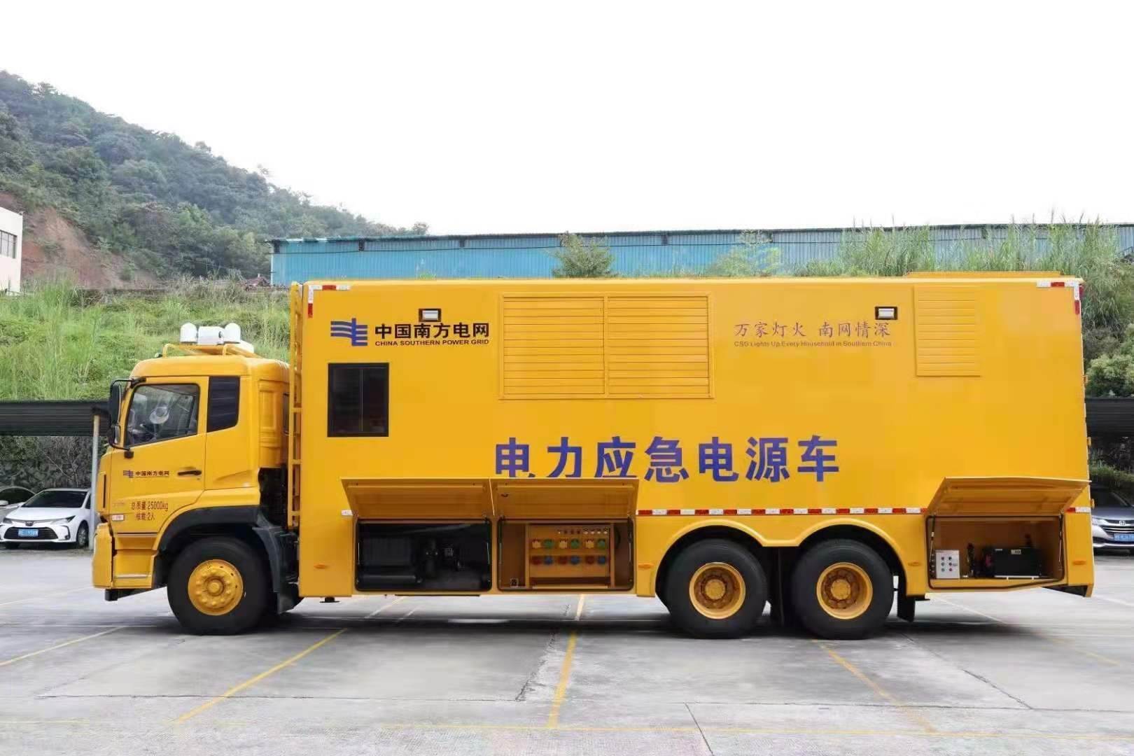 龙岗安康大型柴油发电机发电车UPS电源出租租赁